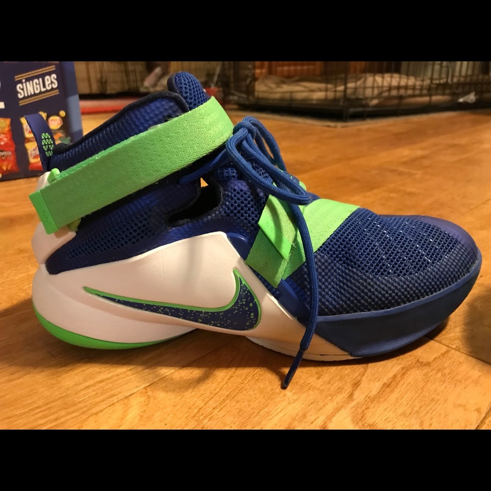 LeBron James Nike B-Ball Shoes
